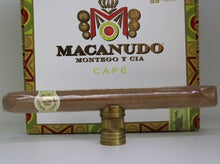 Load image into Gallery viewer, Macanudo Prince of Wales Cafe

