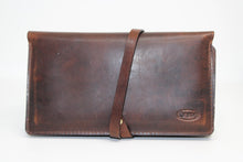 Load image into Gallery viewer, Chacom Leather Fold Brown
