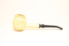 Load image into Gallery viewer, Missouri Meerschaum Diplomat Corn Cob
