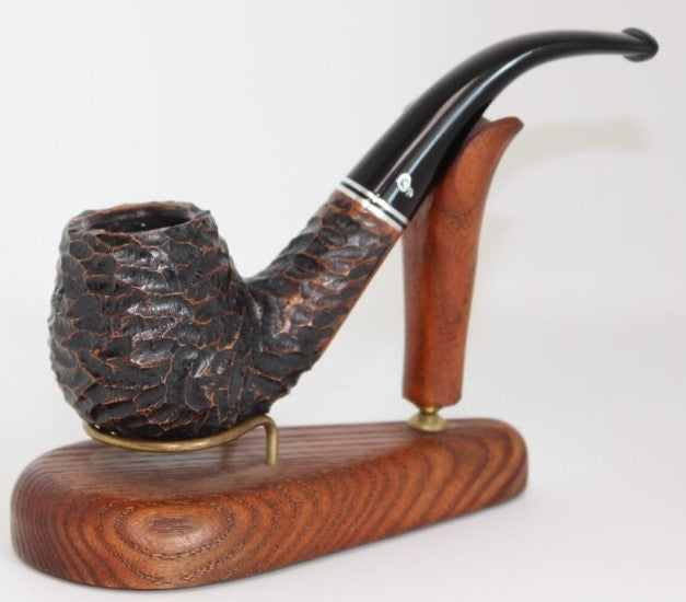 Peterson Dublin Filter 68 Rusticated Pipe