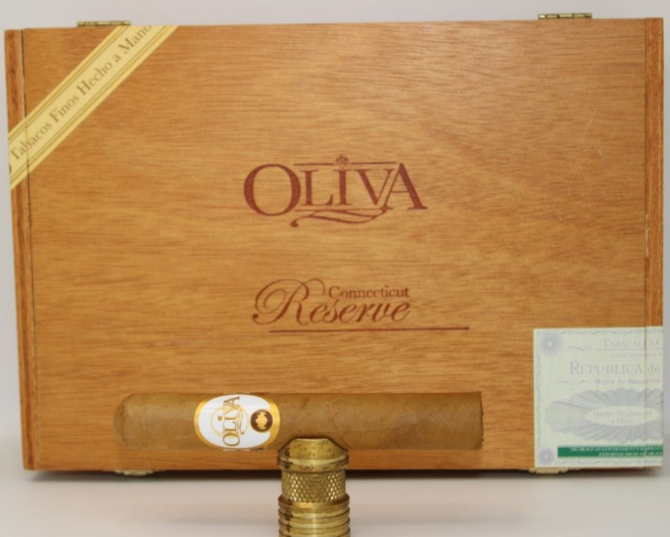 Oliva Reserve Connecticut Robusto