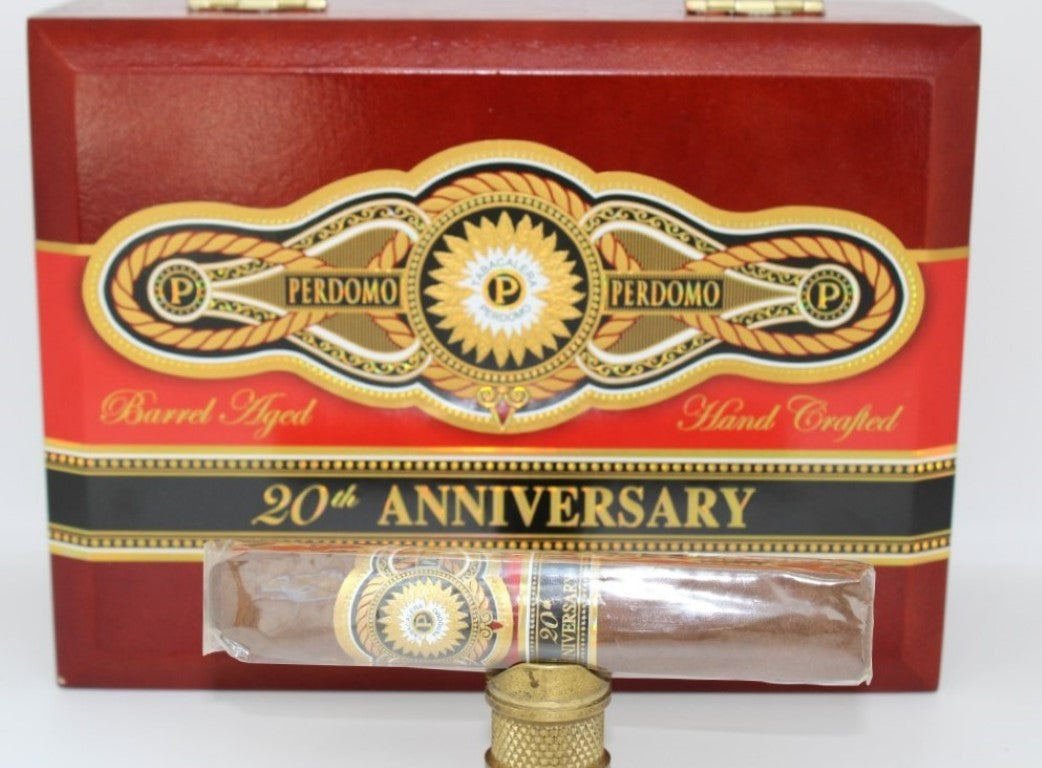 Perdomo 20th Anniversary Sun Grown Robusto