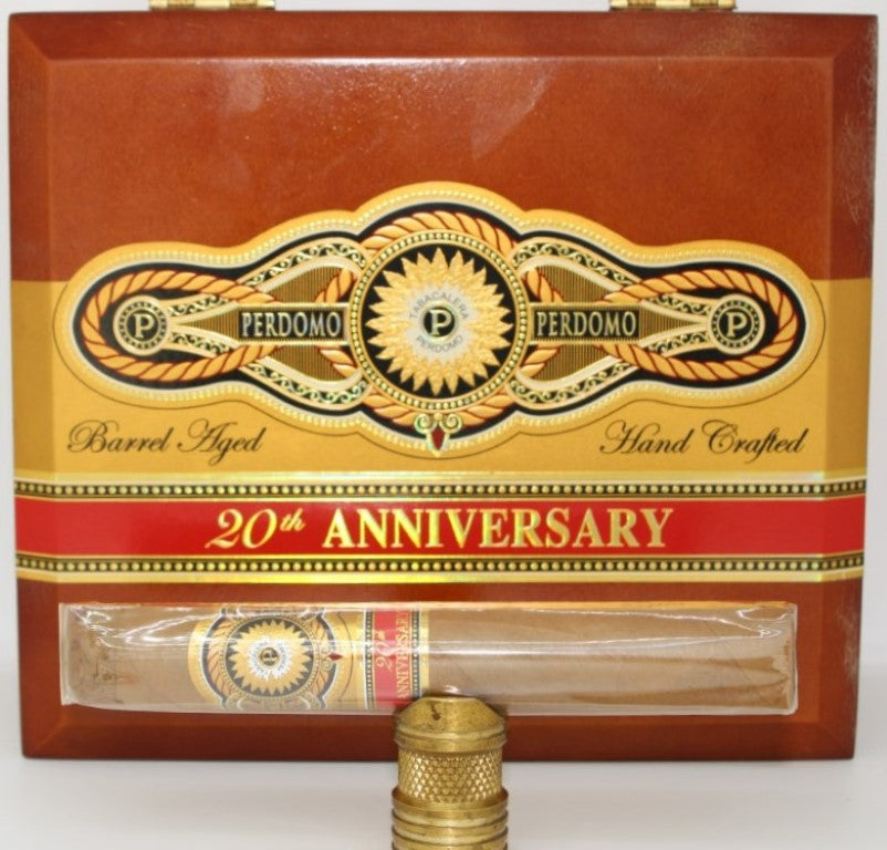 Perdomo 20th Anniversary Connecticut Toro