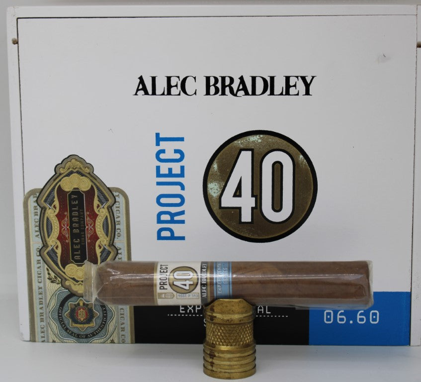Alec Bradley Project 40 Robusto