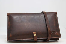 Load image into Gallery viewer, Chacom Leather Fold Brown
